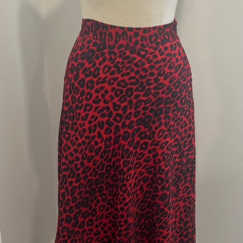 Cheetah print crepe skirt